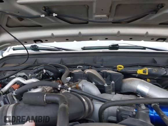 2015 Ford F-250 Lariat z VIN 1FT7W2BT3FEA37930, wystawiony jako IAAI lot #42492049 z przebiegiem 108 256 mil mil oraz . Historia ofert i sprzedaży dostępna na DreamBid. Obrazek 10.