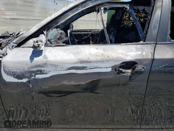 2007 BMW 5 Series 525i with VIN WBANE53527CW68691, listed as a Copart auction lot 57915145 with Not provided miles and Non repairable. Bid and sale history available at DreamBid. Image 7.