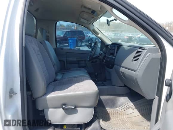 2007 Dodge 2500 SLT with VIN 3D7KS26A87G835659, listed as a IAAI auction lot 42053111 with 174,909 mi miles and . Bid and sale history available at DreamBid. Image 5.