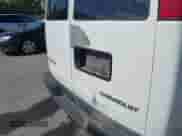 2004 Chevrolet Express Cargo z VIN 1GCFG15X341182245, wystawiony jako IAAI lot #43416578 z przebiegiem 222 926 mil mil oraz . Historia ofert i sprzedaży dostępna na DreamBid. Obrazek 12.