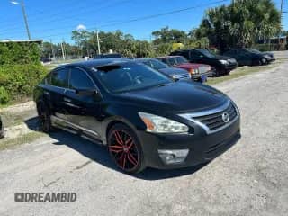 2015 Nissan Altima 2.5 с VIN 1N4AL3AP2FC153615, выставлен на аукционе Copart как лот 91087705 с пробегом 205 992 миль миль и Чистый • Clean title. История ставок и продаж доступна на DreamBid. Изображение 1.