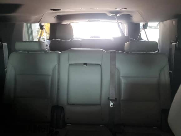 2021 Chevrolet Suburban LT with VIN 1GNSKCKD9MR172704, listed as a Copart auction lot 59959105 with 101,333 mi miles and Salvage title. Bid and sale history available at DreamBid. Image 10.