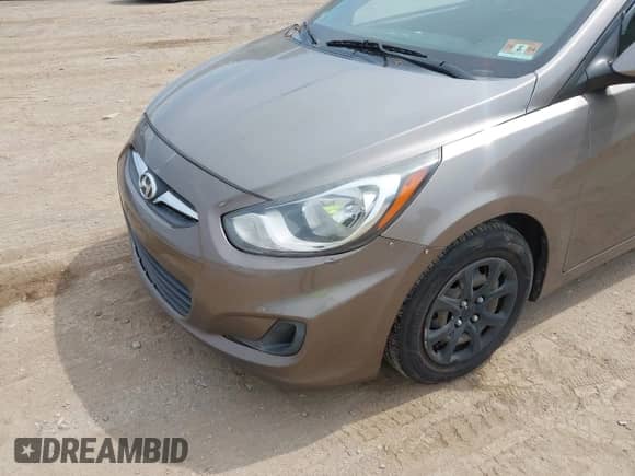 2014 Hyundai Accent GS с VIN KMHCT5AE2EU142549, выставлен на аукционе IAAI как лот 43235426 с пробегом 168 571 миль миль и . История ставок и продаж доступна на DreamBid. Изображение 6.