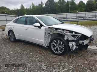 2022 Hyundai Sonata SEL с VIN KMHL64JA1NA241427, выставлен на аукционе Copart как лот 81178695 с пробегом 49 893 миль миль и Чистый • Clean title. История ставок и продаж доступна на DreamBid. Изображение 4.