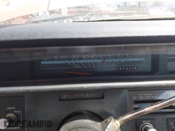 1988 Chevrolet Celebrity с VIN 1G1AW81W0J6173951, выставлен на аукционе IAAI как лот 42173499 с пробегом 93 453 миль миль и . История ставок и продаж доступна на DreamBid. Изображение 7.