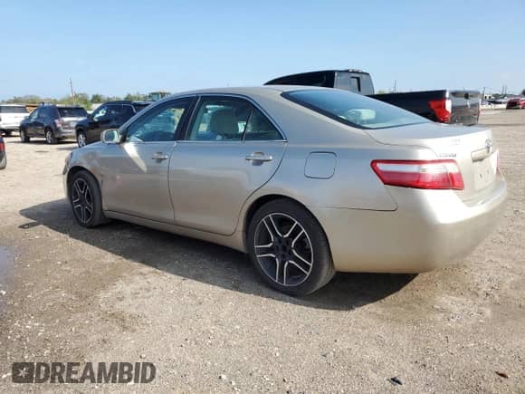 2009 Toyota Camry LE with VIN 4T1BE46K49U848474, listed as a Copart auction lot 82765235 with 203,867 mi miles and Clean title. Bid and sale history available at DreamBid. Image 2.