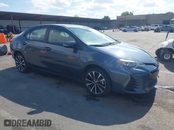 2019 Toyota Corolla L z VIN 2T1BURHE0KC222967, wystawiony jako IAAI lot #43404793 z przebiegiem 110 826 mil mil oraz . Historia ofert i sprzedaży dostępna na DreamBid. Obrazek 1.