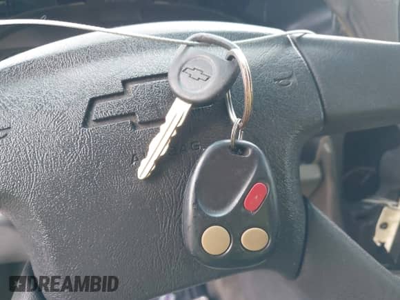 2004 Chevrolet TrailBlazer LT с VIN 1GNDS13S942376339, выставлен на аукционе IAAI как лот 42499141 с пробегом 261 357 миль миль и . История ставок и продаж доступна на DreamBid. Изображение 11.