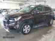 2020 Chevrolet Trax LT z VIN KL7CJPSB7LB349776, wystawiony jako IAAI lot #43450038 z przebiegiem 169 194 mil mil oraz . Historia ofert i sprzedaży dostępna na DreamBid. Obrazek 2.