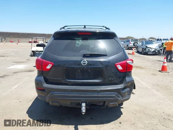 2020 Nissan Pathfinder SV with VIN 5N1DR2BN3LC624191, listed as a IAAI auction lot 42322357 with 129,324 mi miles and . Bid and sale history available at DreamBid. Image 16.