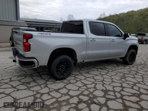 2020 Chevrolet Silverado 1500 LT z VIN 1GCPYDEK2LZ190442, wystawiony jako Copart lot #46933745 z przebiegiem Nie podano mil oraz Szkoda całkowita • Salvage title. Historia ofert i sprzedaży dostępna na DreamBid. Obrazek 3.