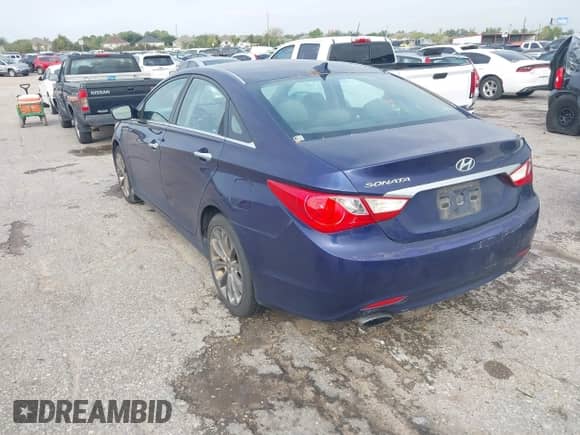 2012 Hyundai Sonata SE z VIN 5NPEC4AC0CH314087, wystawiony jako IAAI lot #43553139 z przebiegiem 178 159 mil mil oraz . Historia ofert i sprzedaży dostępna na DreamBid. Obrazek 3.