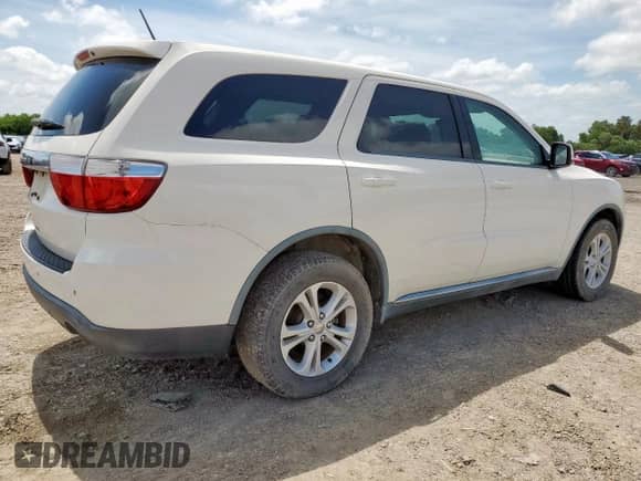 2011 Dodge Durango Express with VIN 1D4RD2GG0BC708635, listed as a Copart auction lot 63218355 with 147,479 mi miles and Salvage title. Bid and sale history available at DreamBid. Image 3.