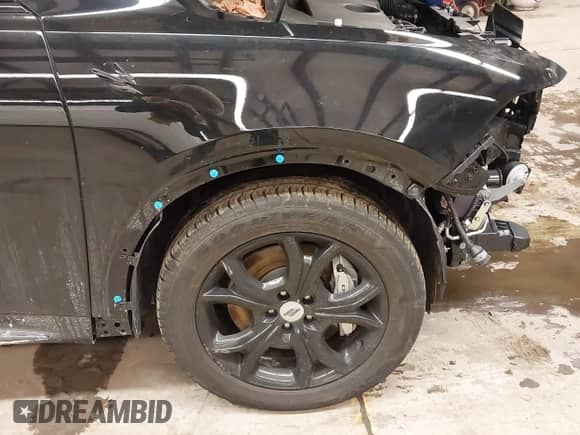 2024 Dodge Hornet R/T Plus с VIN ZACPDFDW1R3A08529, выставлен на аукционе IAAI как лот 41554215 с пробегом 9 286 миль миль и . История ставок и продаж доступна на DreamBid. Изображение 18.