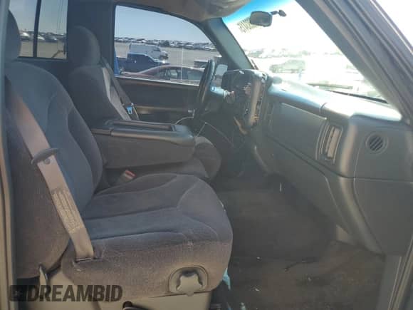 1999 GMC Sierra 1500 SLE с VIN 1GTEC14T5XZ516934, выставлен на аукционе Copart как лот 80093415 с пробегом 301 674 миль миль и Чистый • Clean title. История ставок и продаж доступна на DreamBid. Изображение 10.