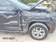 2022 Jeep Grand Cherokee Limited z VIN 1C4RJKBG5N8514090, wystawiony jako IAAI lot #43226515 z przebiegiem 52 214 mil mil oraz . Historia ofert i sprzedaży dostępna na DreamBid. Obrazek 6.