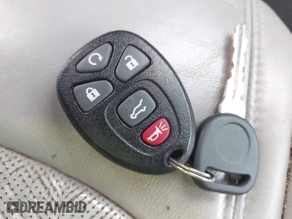 2009 Chevrolet Traverse LTZ with VIN 1GNEV33D69S116223, listed as a IAAI auction lot 43086427 with 172,790 mi miles and . Bid and sale history available at DreamBid. Image 11.