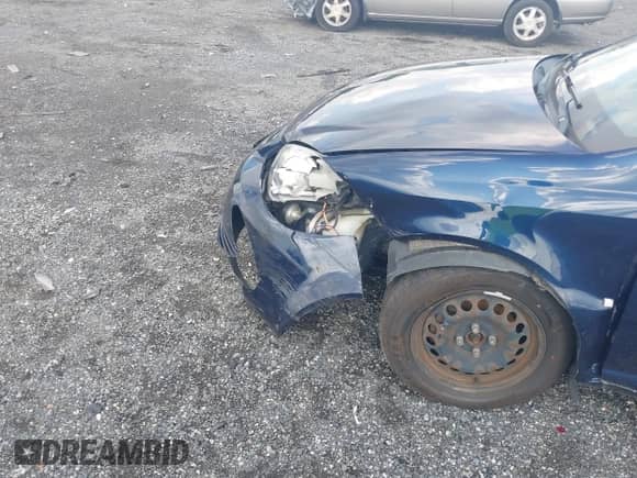 2009 Chevrolet Cobalt LS z VIN 1G1AS18H297206092, wystawiony jako IAAI lot #42546087 z przebiegiem 97 301 mil mil oraz . Historia ofert i sprzedaży dostępna na DreamBid. Obrazek 6.