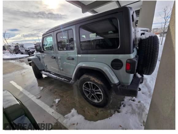 2023 Jeep Wrangler Sahara Altitude with VIN 1C4HJXEG5PW664087, listed as a Copart auction lot 83713904 with 37,000 mi miles and Clean title. Bid and sale history available at DreamBid. Image 4.