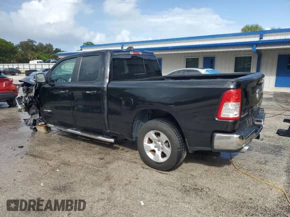 2019 Ram 1500 Big Horn с VIN 1C6RREBT1KN905801, выставлен на аукционе Copart как лот 85325675 с пробегом 50 710 миль миль и На запчасти • Non repairable. История ставок и продаж доступна на DreamBid. Изображение 2.