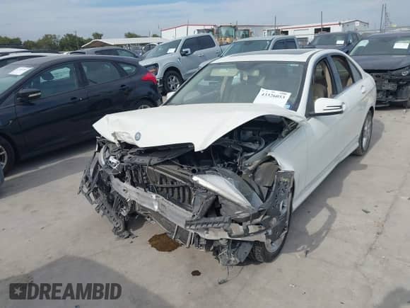 2011 Mercedes-Benz C 300 Sport with VIN WDDGF5EB4BR183766, listed as a IAAI auction lot 43326053 with 154,963 mi miles and . Bid and sale history available at DreamBid. Image 17.