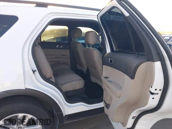 2015 Ford Explorer с VIN 1FM5K7B8XFGC50563, выставлен на аукционе IAAI как лот 43377653 с пробегом 102 578 миль миль и . История ставок и продаж доступна на DreamBid. Изображение 8.
