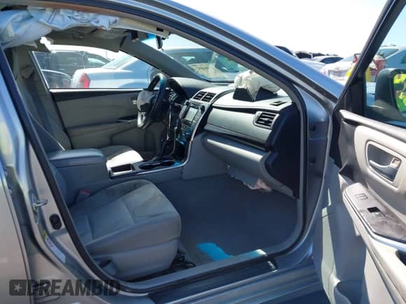 2015 Toyota Camry SE с VIN 4T1BF1FK6FU045480, выставлен на аукционе IAAI как лот 43364892 с пробегом 271 914 миль миль и . История ставок и продаж доступна на DreamBid. Изображение 5.