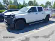 2023 Chevrolet Colorado 2WD Work Truck с VIN 1GCGSBEC3P1133430, выставлен на аукционе IAAI как лот 42001554 с пробегом 26 572 миль миль и . История ставок и продаж доступна на DreamBid. Изображение 2.