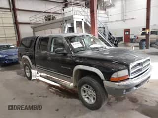 2001 Dodge Dakota with VIN 1B7GG2AX61S202929, listed as a IAAI auction lot 41381068 with 107,561 mi miles and . Bid and sale history available at DreamBid. Image 1.