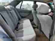 1995 Toyota Camry LE z VIN JT2GK12E7S0111308, wystawiony jako Copart lot #66548415 z przebiegiem 237 050 mil mil oraz Szkoda całkowita • Salvage title. Historia ofert i sprzedaży dostępna na DreamBid. Obrazek 10.