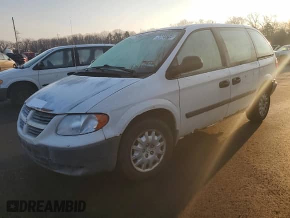 2006 Dodge Caravan Cargo with VIN 1D4GP21E66B511843, listed as a Copart auction lot 88923715 with 226,639 mi miles and Clean title. Bid and sale history available at DreamBid. Image 1.