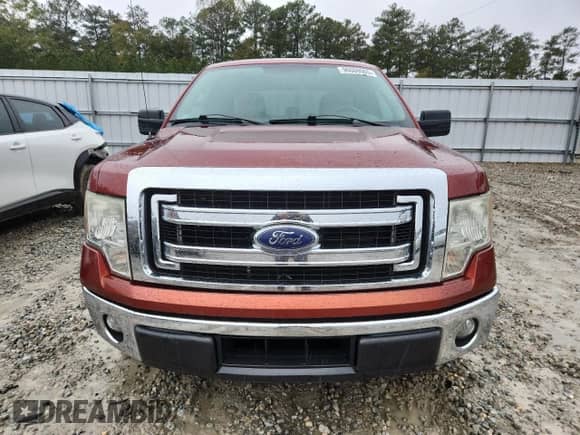 2014 Ford F-150 XL z VIN 1FTFW1CF9EKD13168, wystawiony jako Copart lot #90609965 z przebiegiem 131 713 mil mil oraz Szkoda całkowita • Salvage title. Historia ofert i sprzedaży dostępna na DreamBid. Obrazek 5.