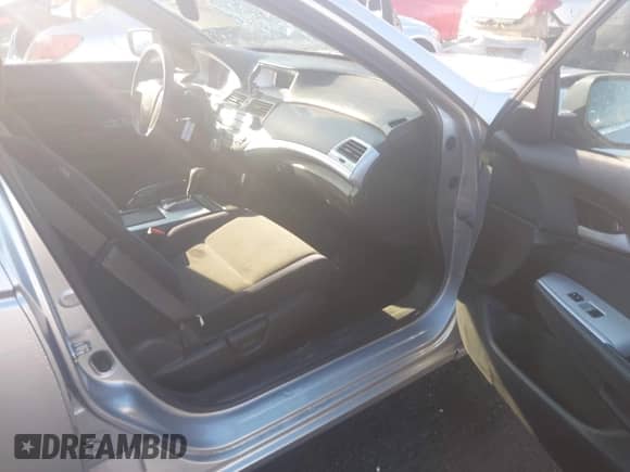 2009 Honda Accord LX with VIN 1HGCP26389A009317, listed as a IAAI auction lot 43075924 with 158,202 mi miles and . Bid and sale history available at DreamBid. Image 5.