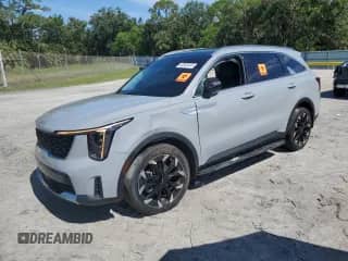 2025 Kia Sorento EX с VIN 5XYRH4JF2SG336739, выставлен на аукционе Copart как лот 62343515 с пробегом 12 531 миль миль и На запчасти • Non repairable. История ставок и продаж доступна на DreamBid. Изображение 1.