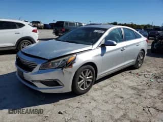 2016 Hyundai Sonata SE z VIN 5NPE24AF5GH388365, wystawiony jako Copart lot #87454265 z przebiegiem 155 864 mil mil oraz Czysty tytuł • Clean title. Historia ofert i sprzedaży dostępna na DreamBid. Obrazek 1.