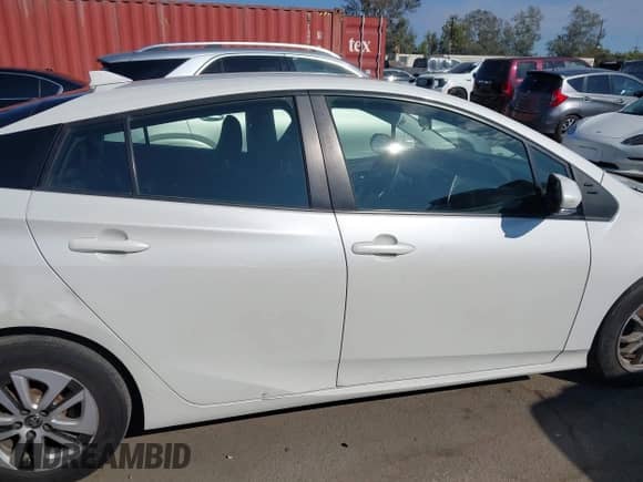 2018 Toyota Prius Two with VIN JTDKBRFUXJ3058120, listed as a IAAI auction lot 43289991 with 116,070 mi miles and . Bid and sale history available at DreamBid. Image 14.