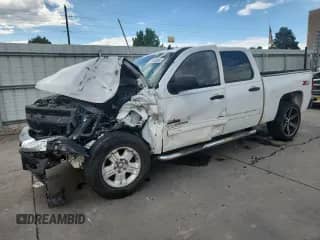 2011 Chevrolet Silverado 1500 LT with VIN 3GCPKSE30BG347947, listed as a Copart auction lot 70350685 with Not provided miles and Salvage title. Bid and sale history available at DreamBid. Image 1.