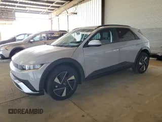 2025 Hyundai Ioniq 5 SEL с VIN 7YAKN4DA7SY002667, выставлен на аукционе Copart как лот 54191385 с пробегом 1 057 миль миль и Списание • Salvage title. История ставок и продаж доступна на DreamBid. Изображение 1.