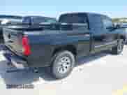 2005 Chevrolet Silverado 1500 Z71 с VIN 1GCEK19Z85Z118565, выставлен на аукционе IAAI как лот 43024034 с пробегом Не указан миль и . История ставок и продаж доступна на DreamBid. Изображение 4.