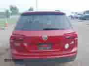 2018 Volkswagen Tiguan S с VIN 3VV0B7AX9JM026773, выставлен на аукционе IAAI как лот 42879318 с пробегом 151 925 миль миль и . История ставок и продаж доступна на DreamBid. Изображение 16.