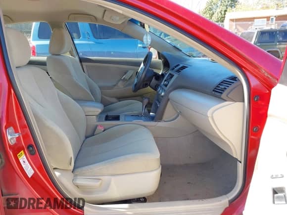 2008 Toyota Camry XLE с VIN 4T1BE46K78U203381, выставлен на аукционе IAAI как лот 43499474 с пробегом 297 402 миль миль и . История ставок и продаж доступна на DreamBid. Изображение 5.