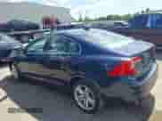2015 Volvo S60 T5 Platinum с VIN YV1612TMXF2360756, выставлен на аукционе IAAI как лот 42812479 с пробегом 147 289 миль миль и . История ставок и продаж доступна на DreamBid. Изображение 14.