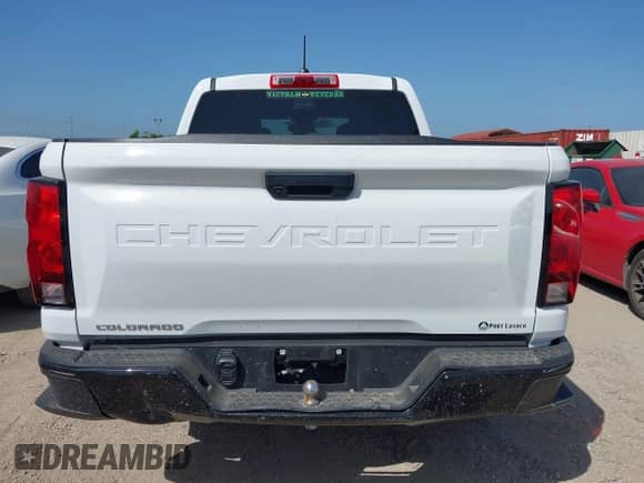 2024 Chevrolet Colorado 2WD Work Truck с VIN 1GCGSBEC7R1207645, выставлен на аукционе IAAI как лот 42542532 с пробегом 10 119 миль миль и . История ставок и продаж доступна на DreamBid. Изображение 16.