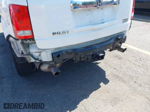 2014 Honda Pilot Touring z VIN 5FNYF4H95EB047979, wystawiony jako IAAI lot #43526927 z przebiegiem 158 501 mil mil oraz . Historia ofert i sprzedaży dostępna na DreamBid. Obrazek 6.