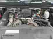 2009 GMC Sierra 1500 z VIN 1GTJC73609F150902, wystawiony jako Copart lot #67979045 z przebiegiem 60 567 mil mil oraz Szkoda całkowita • Salvage title. Historia ofert i sprzedaży dostępna na DreamBid. Obrazek 7.