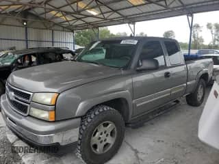 2006 Chevrolet Silverado 1500 LT1 с VIN 1GCEK19Z76Z116467, выставлен на аукционе Copart как лот 83804695 с пробегом 243 146 миль миль и Списание • Salvage title. История ставок и продаж доступна на DreamBid. Изображение 1.