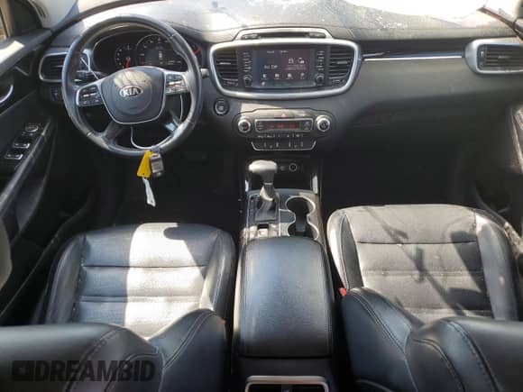 2019 Kia Sorento EX Sport with VIN 5XYPH4A55KG471437, listed as a Copart auction lot 68985404 with 119,632 mi miles and Salvage title. Bid and sale history available at DreamBid. Image 8.