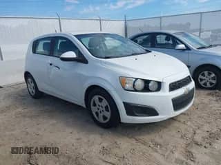 2013 Chevrolet Sonic LS с VIN 1G1JA6SH5D4179747, выставлен на аукционе IAAI как лот 43290705 с пробегом 165 425 миль миль и . История ставок и продаж доступна на DreamBid. Изображение 1.