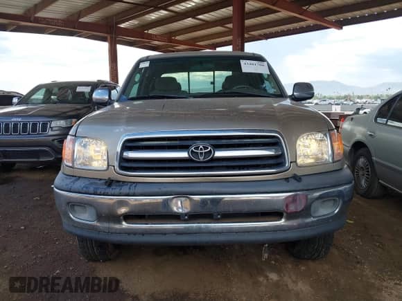 2002 Toyota Tundra SR5 с VIN 5TBRN34122S313900, выставлен на аукционе IAAI как лот 43481700 с пробегом 314 396 миль миль и . История ставок и продаж доступна на DreamBid. Изображение 6.