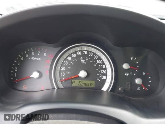 2008 Hyundai Entourage GLS с VIN KNDMC233786053975, выставлен на аукционе IAAI как лот 43422919 с пробегом 224 659 миль миль и . История ставок и продаж доступна на DreamBid. Изображение 7.